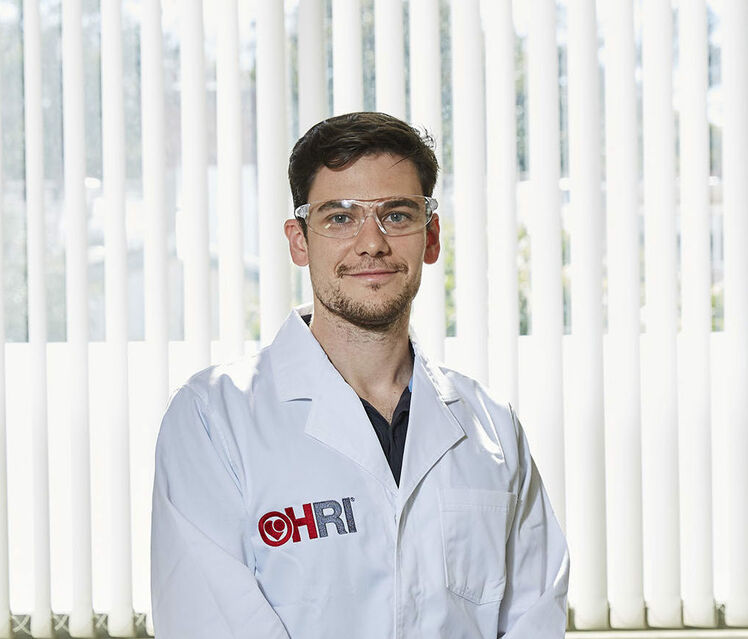 Dr Miguel Santos